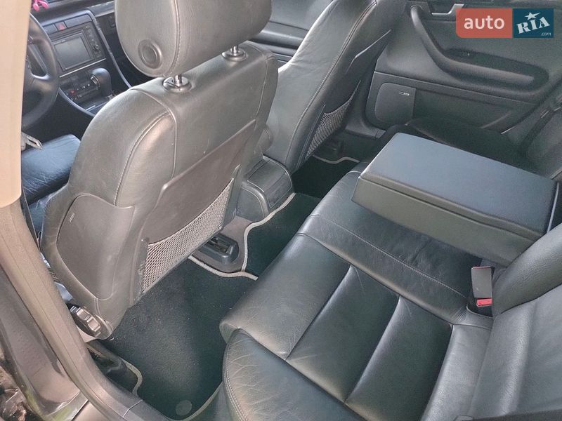 Универсал Audi A4 2003 в Миргороде