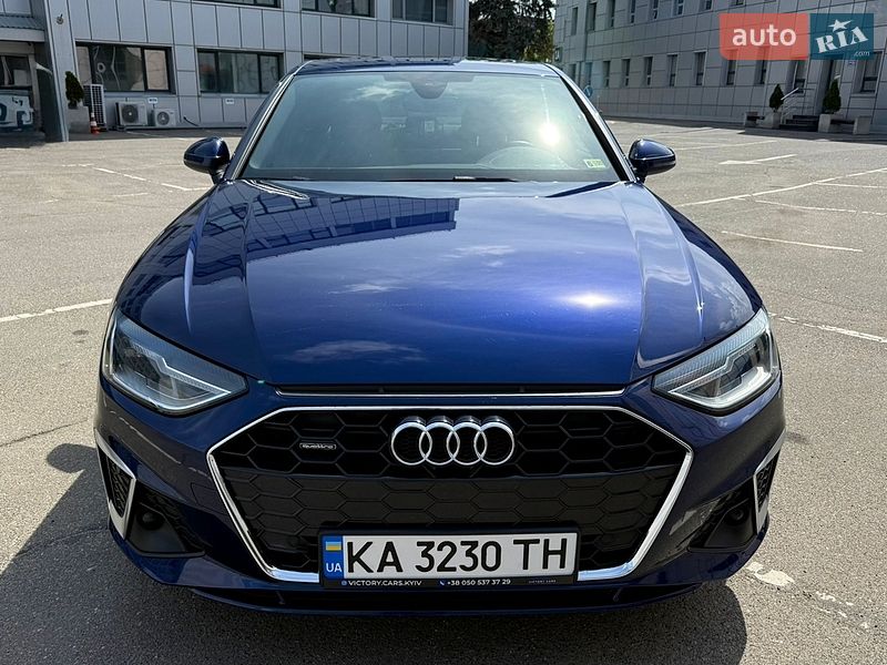 Audi A4, фото з оголошення