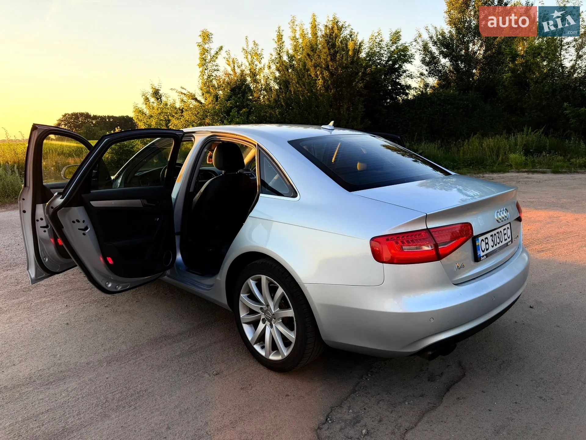 2012 Audi A4 - мініатюра 4
