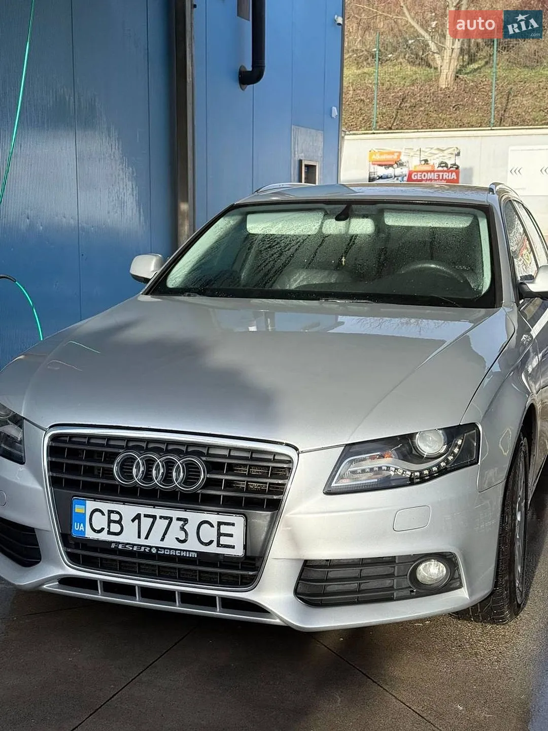 2010 Audi A4 - мініатюра 2