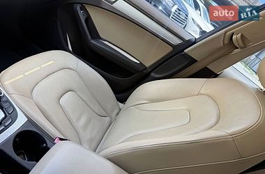 Седан Audi A4 2015 в Днепре