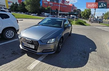 Седан Audi A4 2017 в Одесі