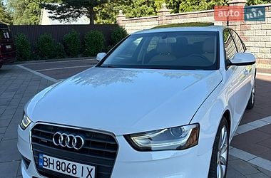 Седан Audi A4 2013 в Богородчанах
