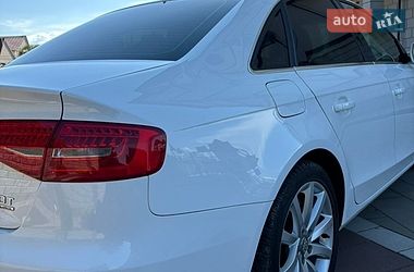 Седан Audi A4 2013 в Богородчанах