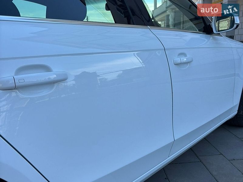 Седан Audi A4 2013 в Богородчанах