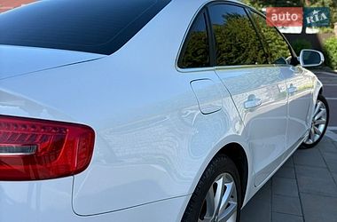 Седан Audi A4 2013 в Богородчанах