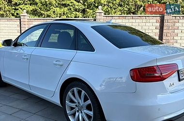 Седан Audi A4 2013 в Богородчанах