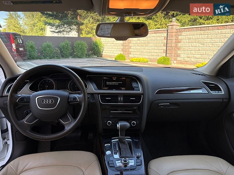Седан Audi A4 2013 в Богородчанах