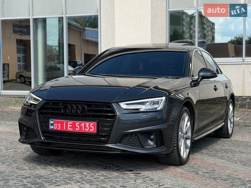 Седан Audi A4 2018 в Луцьку