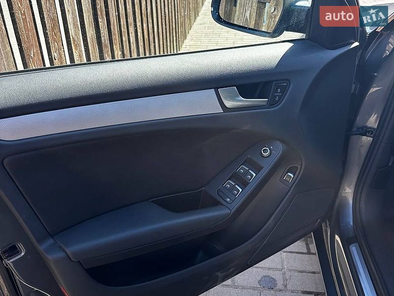 Седан Audi A4 2012 в Львове фото 11 Седан Audi A4 2012 в Львове