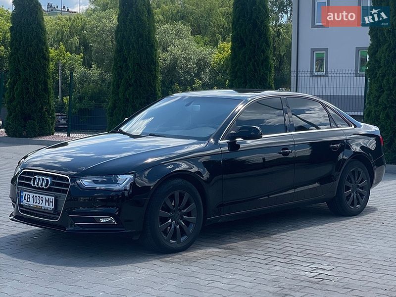 Седан Audi A4 2012 в Вінниці