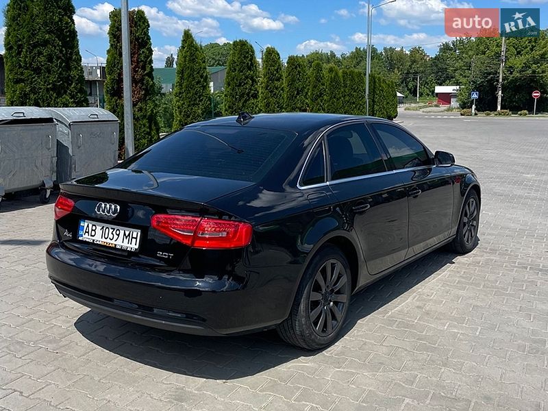 Седан Audi A4 2012 в Вінниці