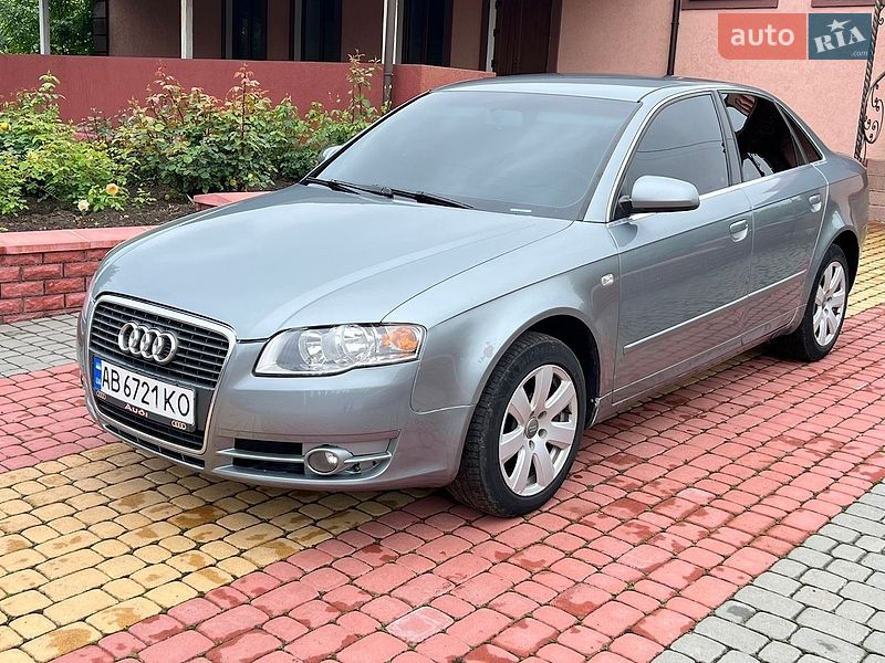 Седан Audi A4 2005 в Тростянце