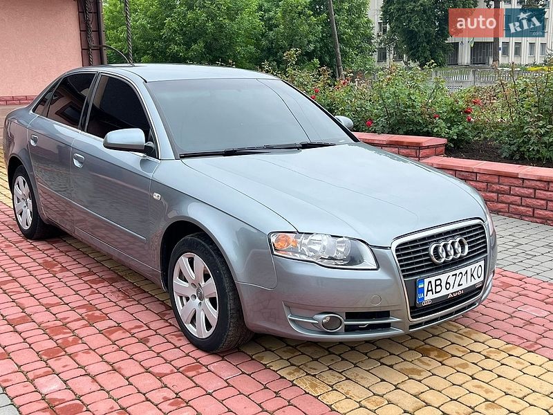Седан Audi A4 2005 в Тростянце