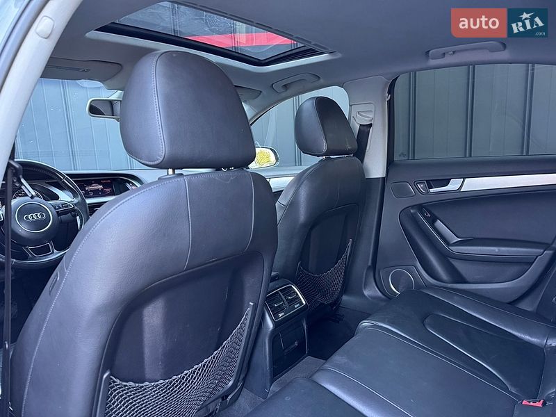 Седан Audi A4 2015 в Луцьку