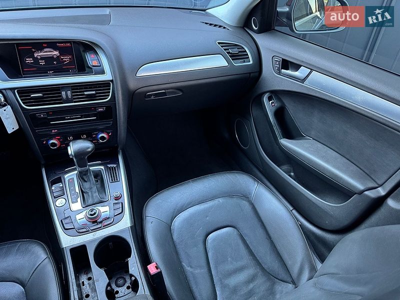 Седан Audi A4 2015 в Луцьку