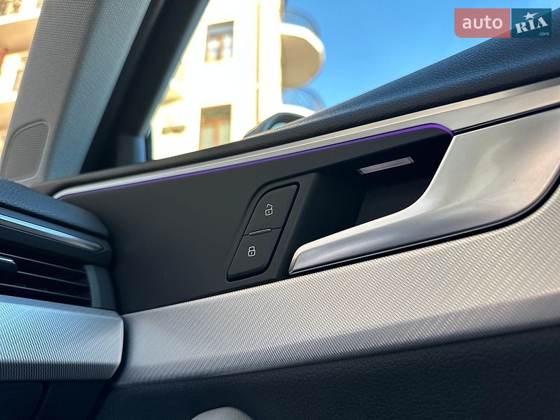 Седан Audi A4 2017 в Шептицькому