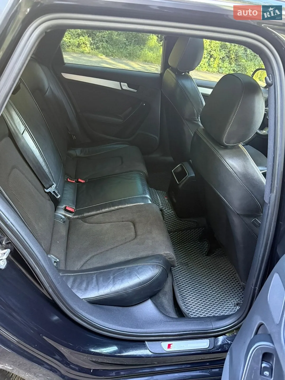 2011 Audi A4 - мініатюра 12