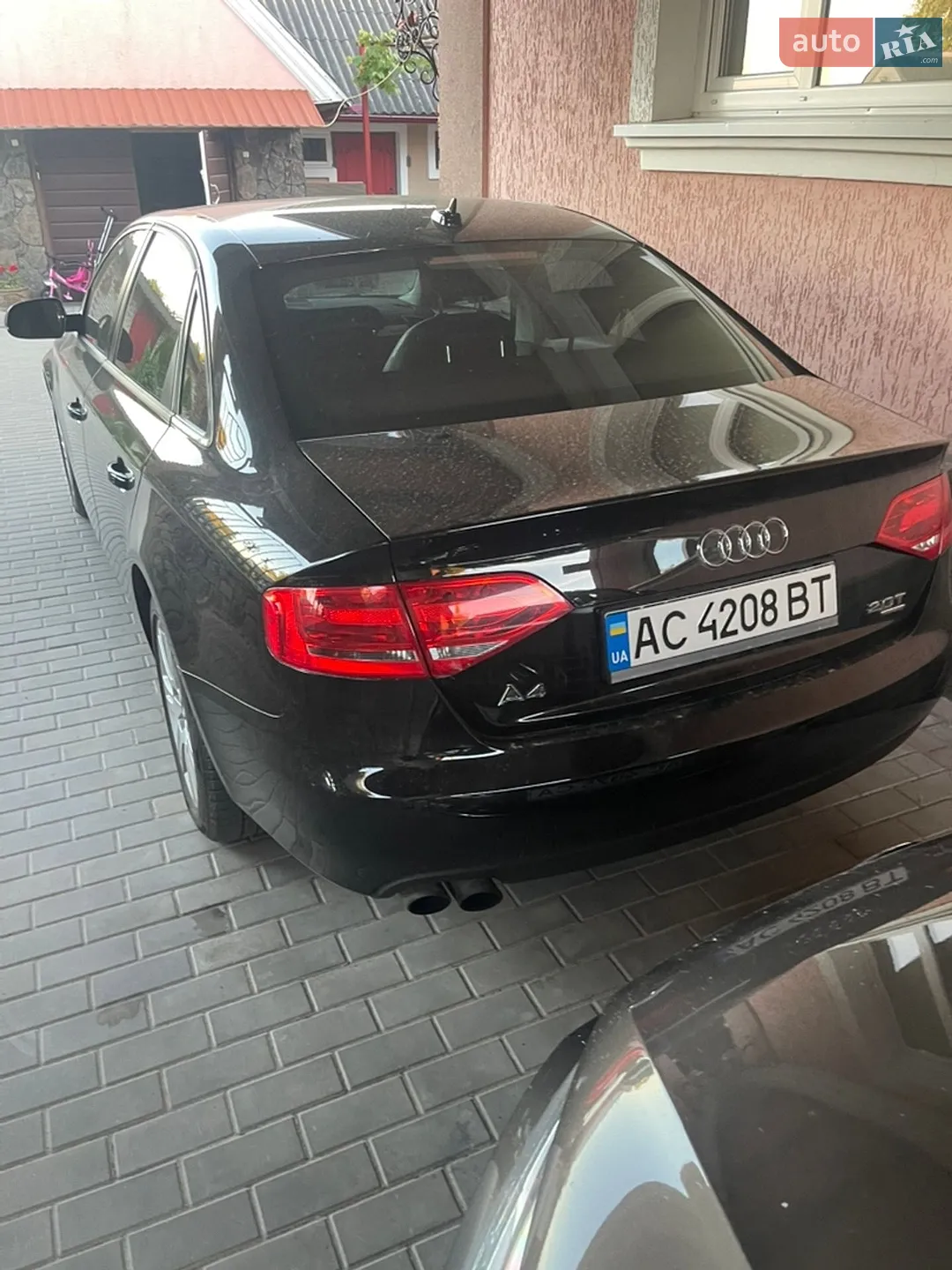 2010 Audi A4 - мініатюра 3