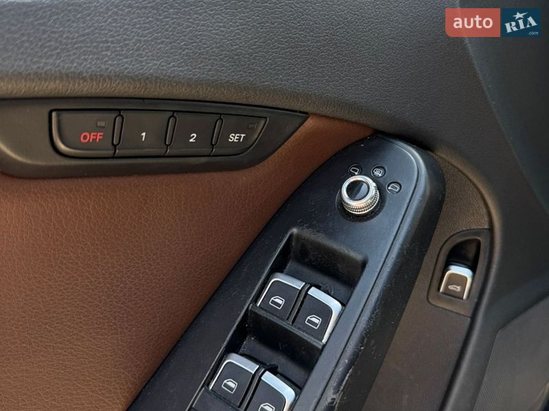 Седан Audi A4 2015 в Житомирі