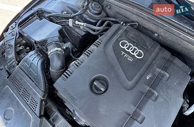 Седан Audi A4 2015 в Житомирі