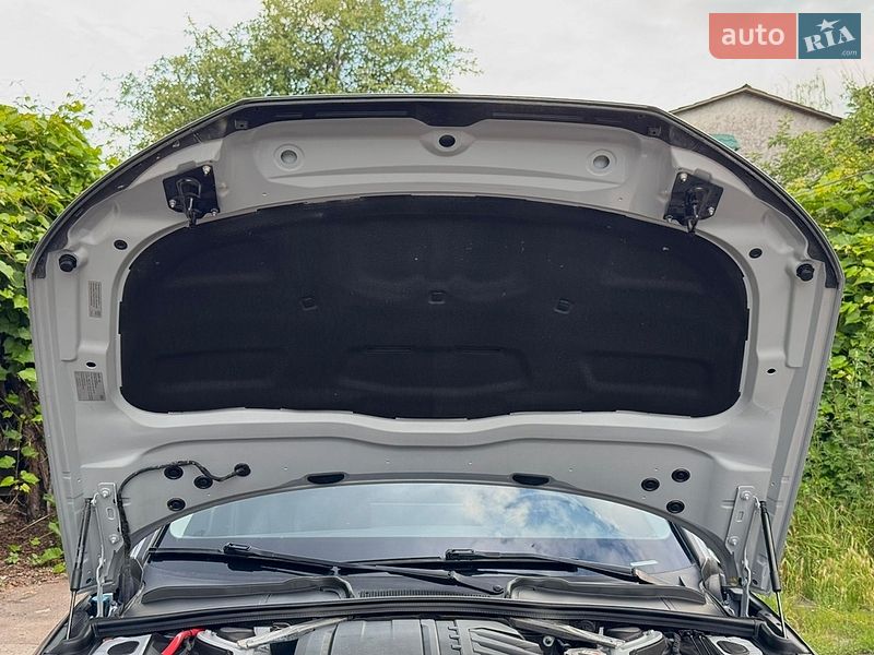 Седан Audi A4 2021 в Чернигове
