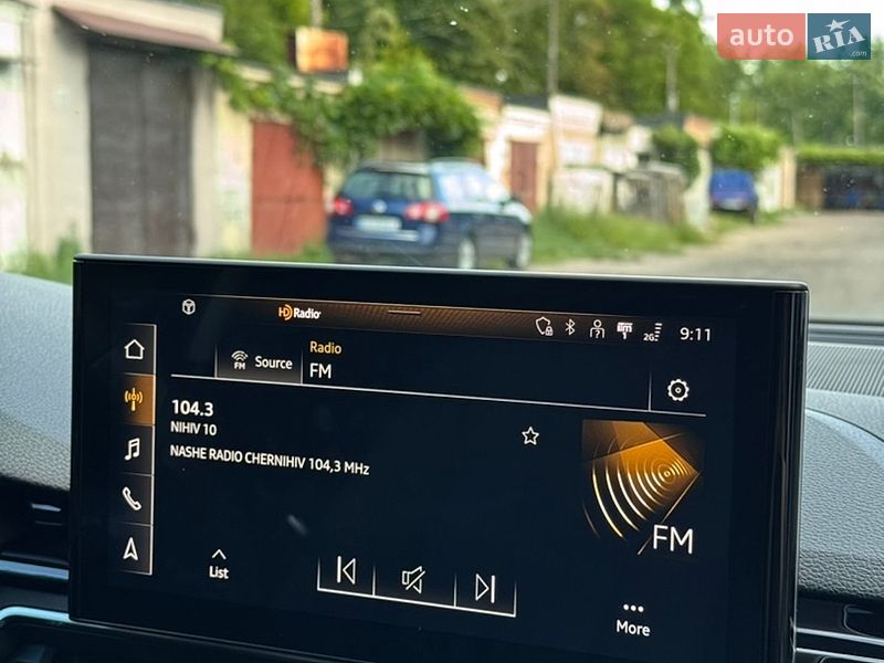 Седан Audi A4 2021 в Чернигове