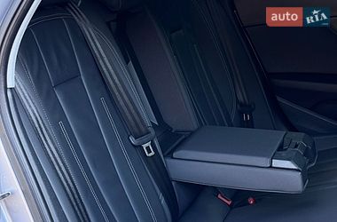 Седан Audi A4 2021 в Чернигове