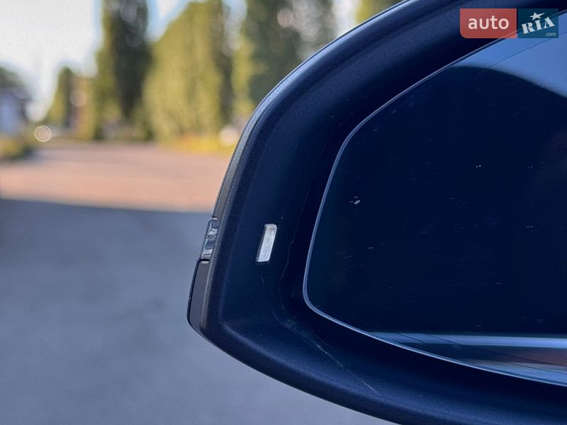 Седан Audi A4 2021 в Чернигове