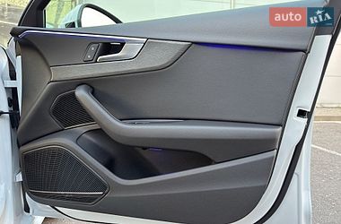 Седан Audi A4 2017 в Києві