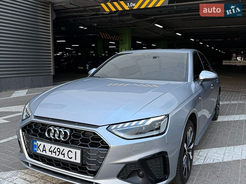 Седан Audi A4 2021 в Киеве