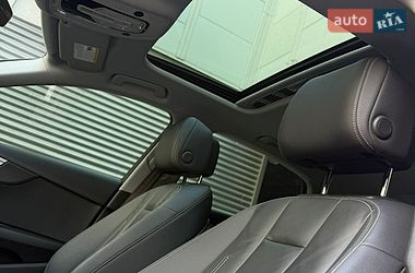 Седан Audi A4 2021 в Киеве
