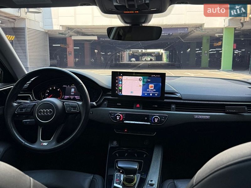 Седан Audi A4 2021 в Киеве