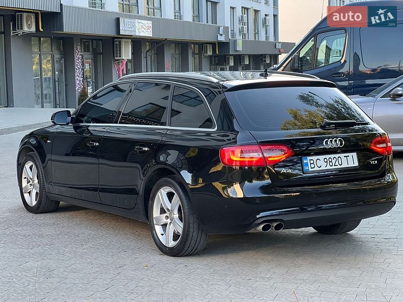 Універсал Audi A4 2012 в Новояворівську