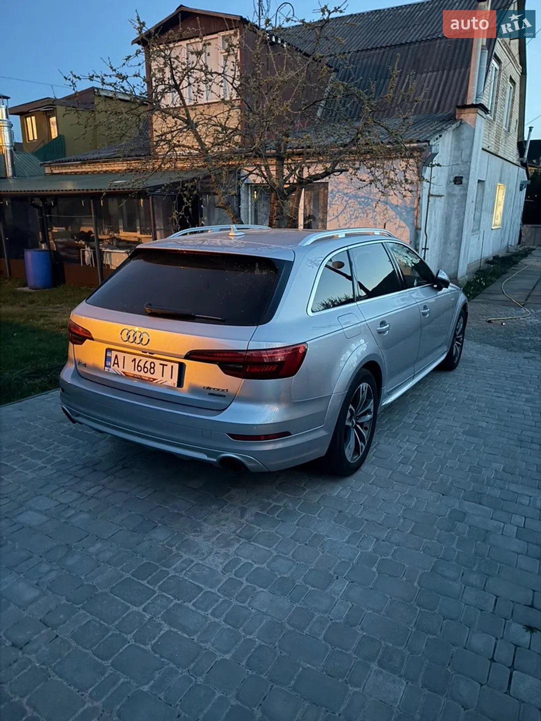 2017 Audi A4 - мініатюра 2