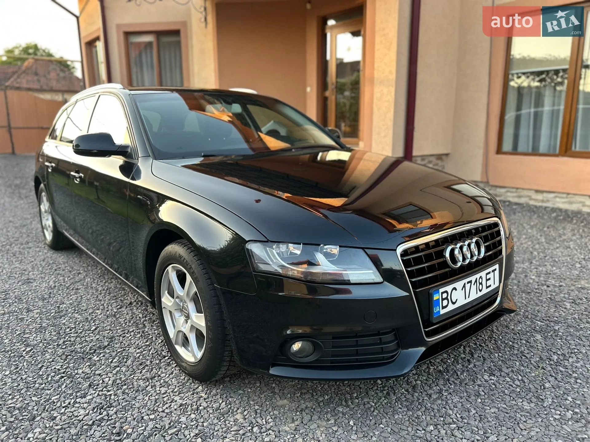 2011 Audi A4 - мініатюра 4