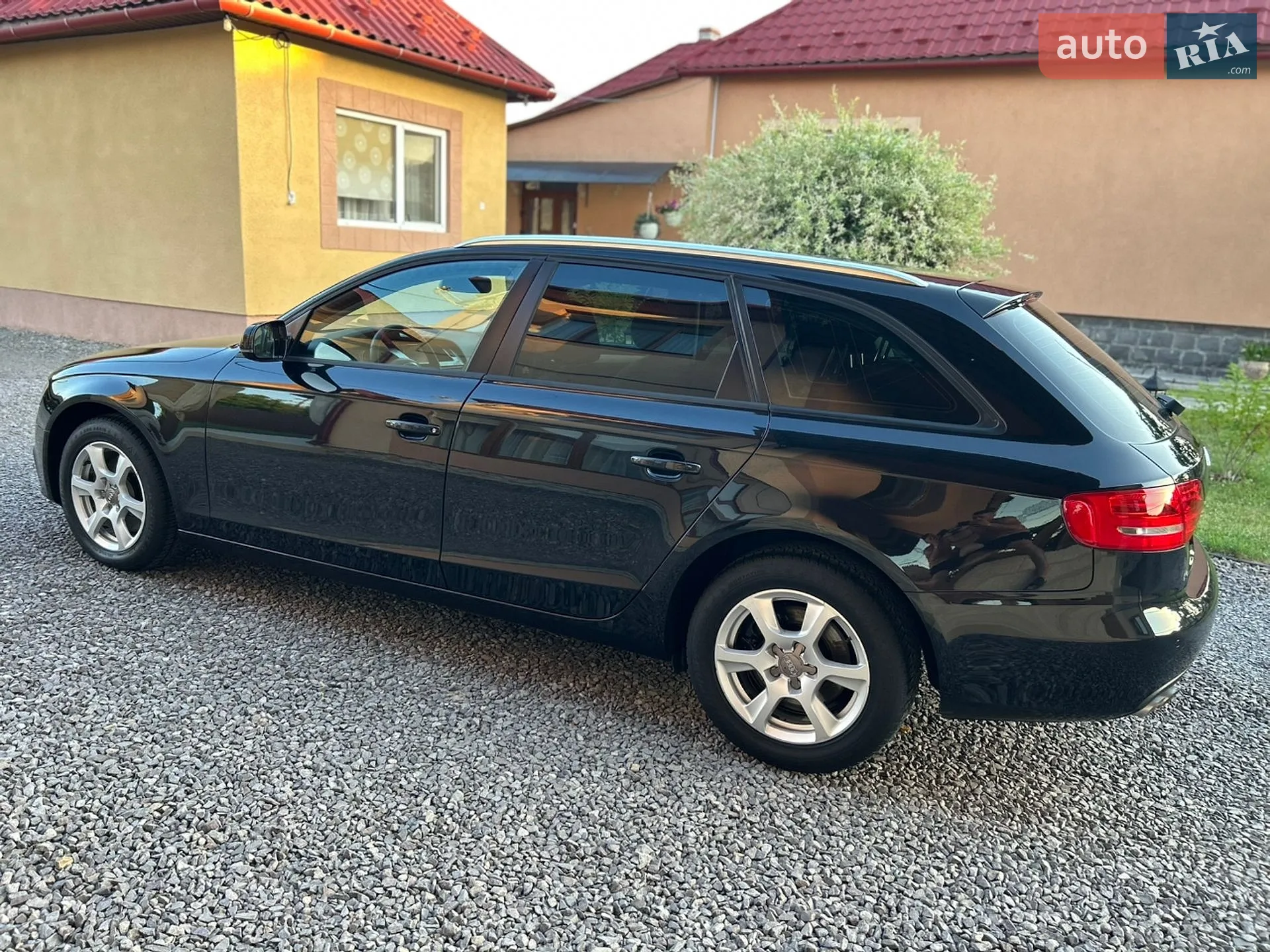 2011 Audi A4 - мініатюра 11
