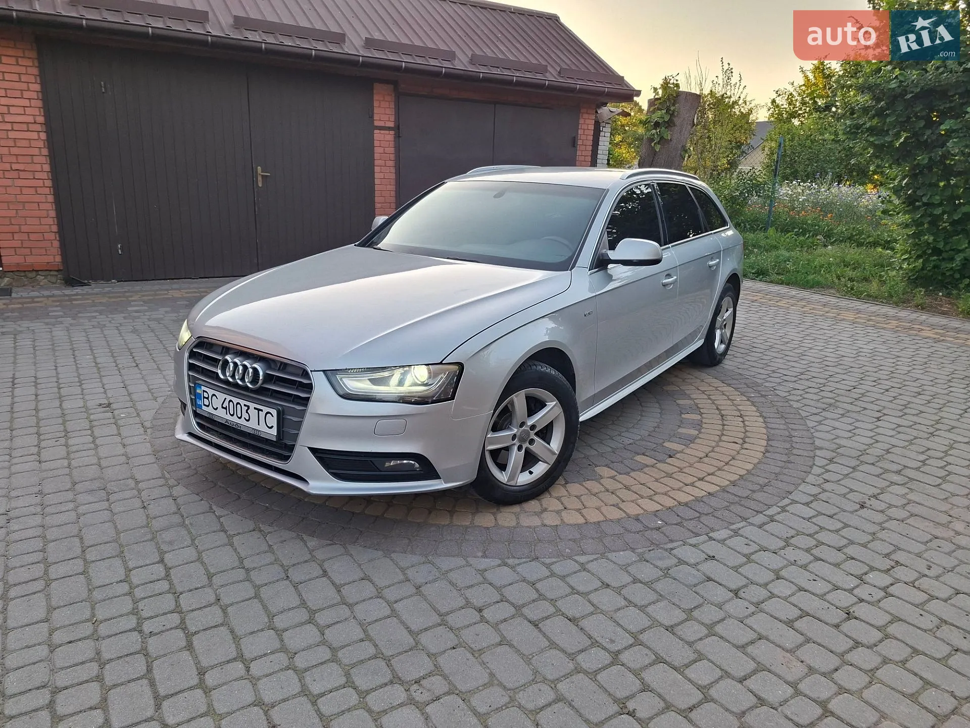 2013 Audi A4 - мініатюра 4