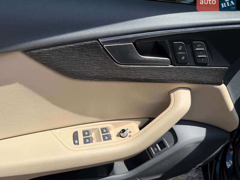 Седан Audi A4 2018 в Києві