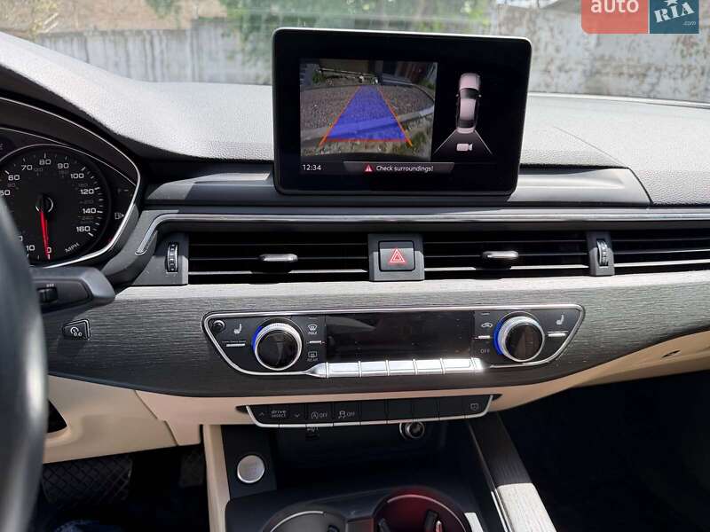 Седан Audi A4 2018 в Києві