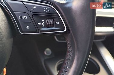 Седан Audi A4 2017 в Чернигове