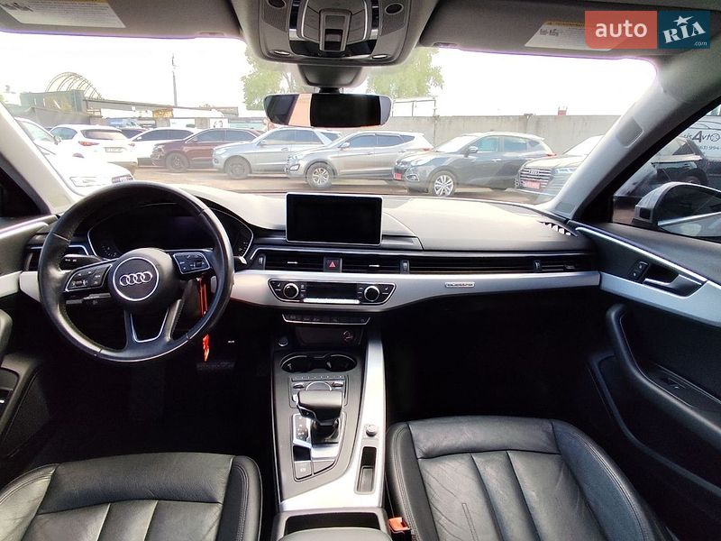 Седан Audi A4 2017 в Чернигове