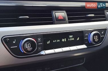 Седан Audi A4 2017 в Чернигове