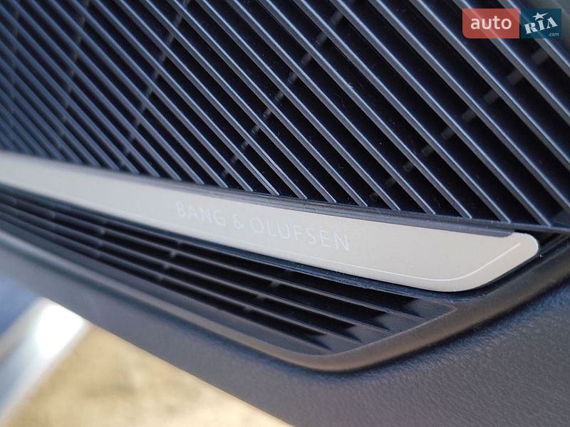 Седан Audi A4 2017 в Чернигове