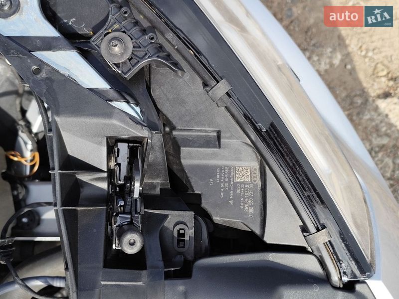 Седан Audi A4 2017 в Чернигове