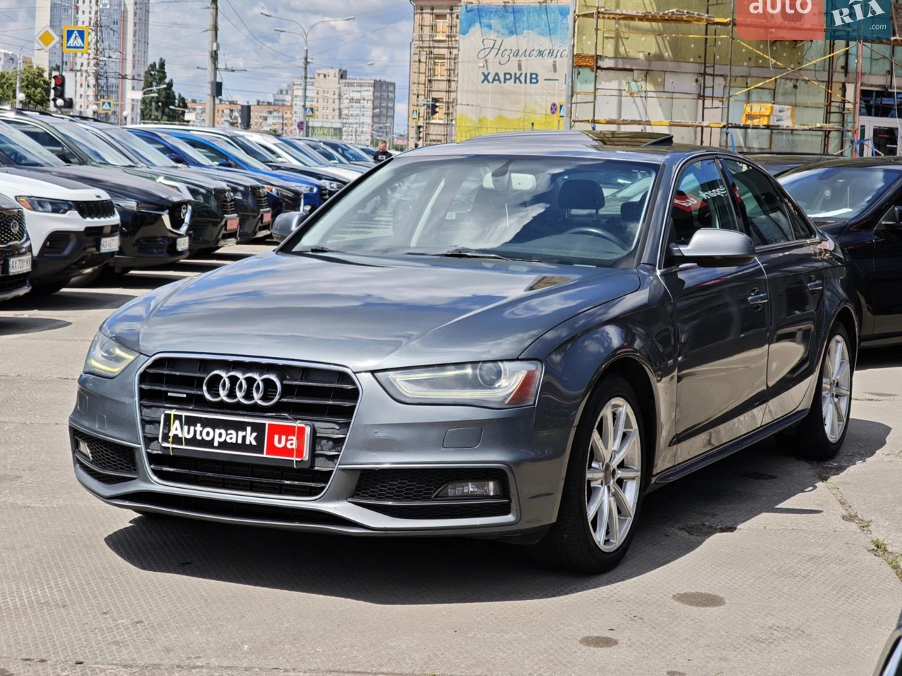 2014 Audi A4 - мініатюра 135