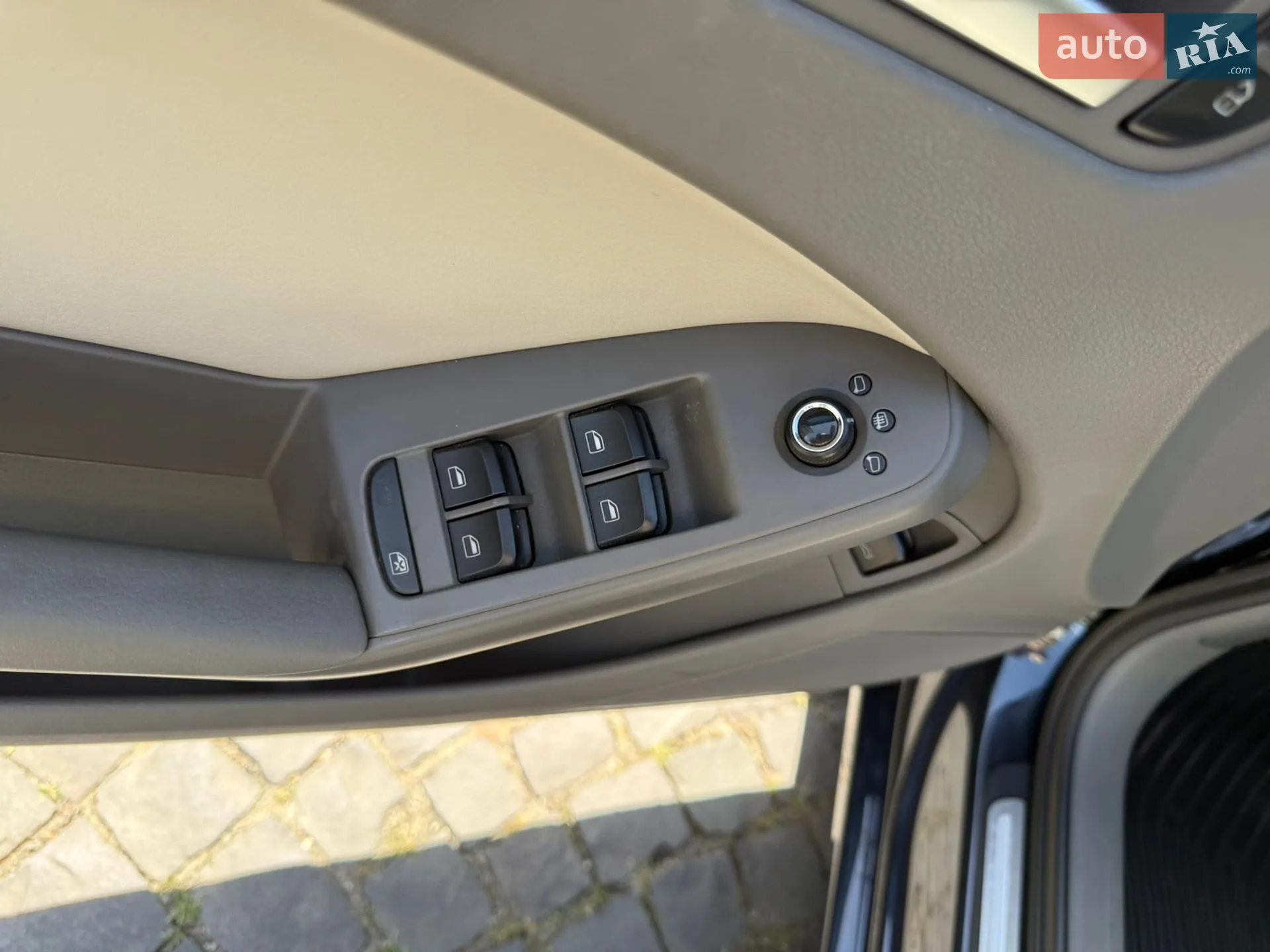 2011 Audi A4 - мініатюра 16