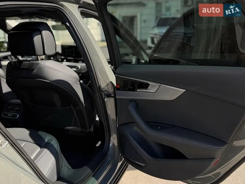 Audi A4 2023 VIN WAUEAAF48PA055591 фото оголошення 20 з 67