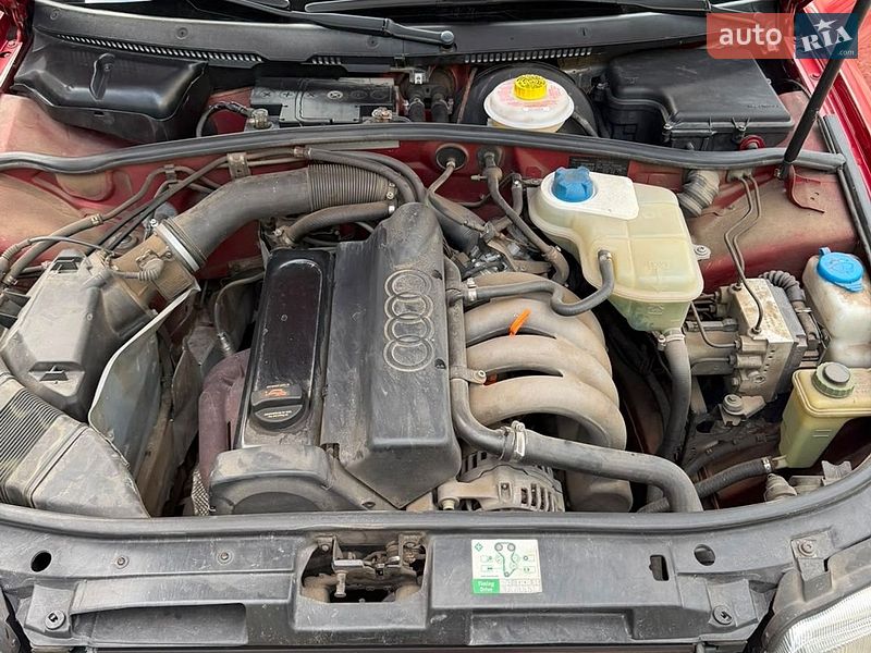 Седан Audi A4 1996 в Івано-Франківську