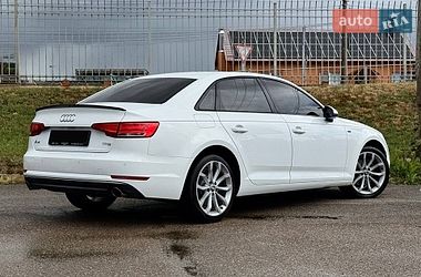 Седан Audi A4 2015 в Киеве